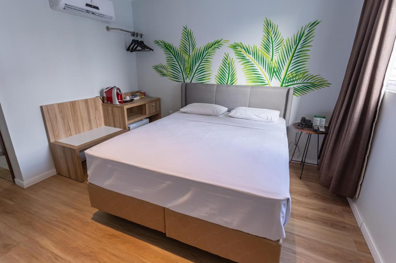 Ecco Hotel Fortaleza Bagian luar foto