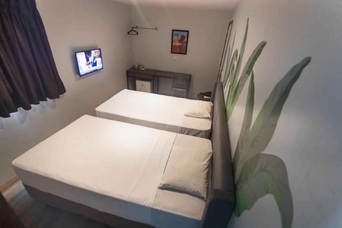 Ecco Hotel Fortaleza Bagian luar foto