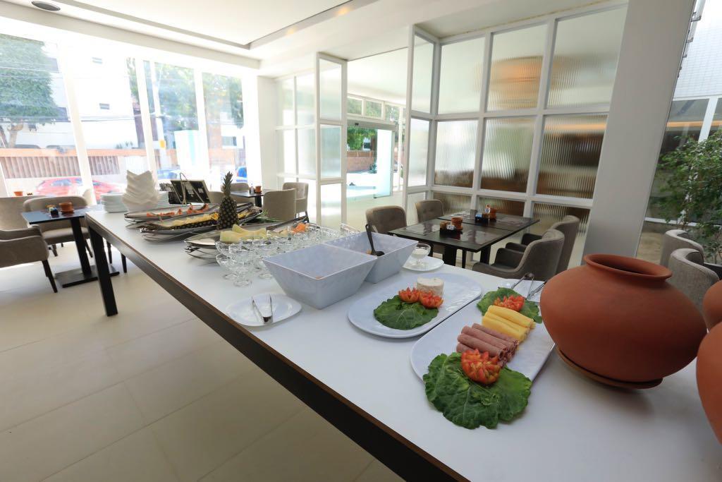 Ecco Hotel Fortaleza Bagian luar foto